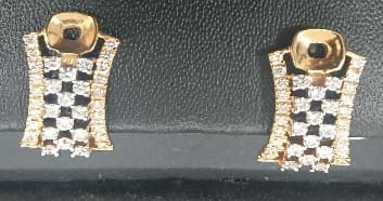 Earring ER3 View 1